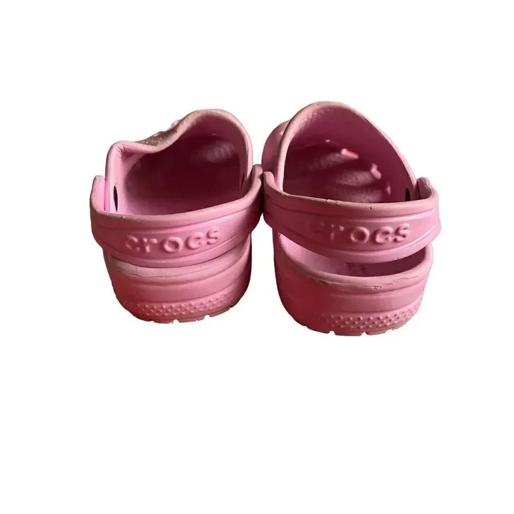 Crocs classic girls light baby, pink sandals/water shoe size 8 ￼